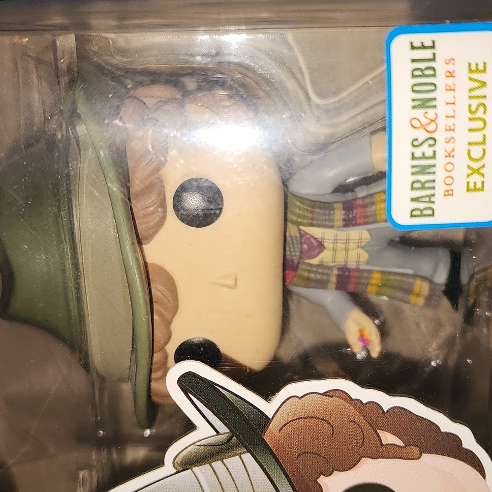 Funko POP Doctor Who Fourth Doctor Vinyl Figure - Picture 2 of 3